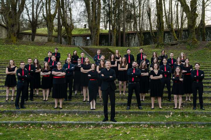 Koncert mešanega pevskega zbora Crescendo