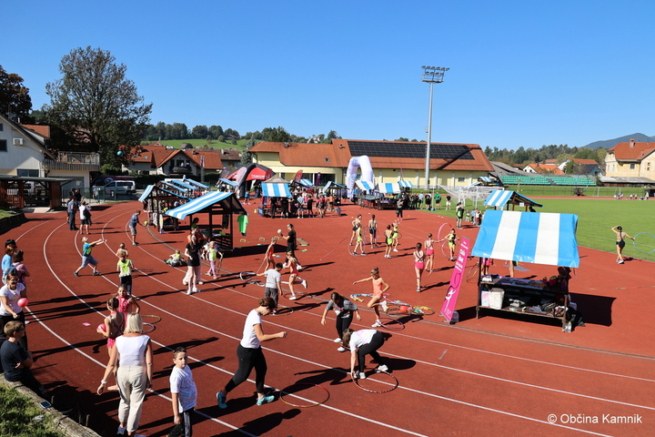 Na stadionu Mekinje zaživel 1. Kamniški dan športa