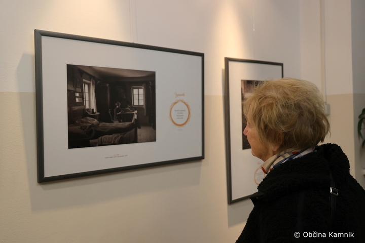 Odprtje fotografske razstave: Otroštvo, kot je bilo nekoč
