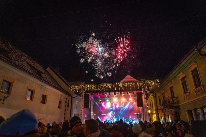 Pravljični Kamnik 2025 – mesto svetlobe, glasbe in skupnih trenutkov