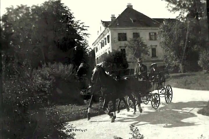 Novo slikovno gradivo o življenju na Souvanovem posestvu