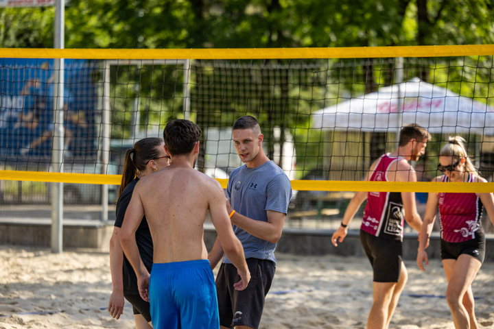 Kamniška »LIGA 3na3« v odbojki na mivki 2026